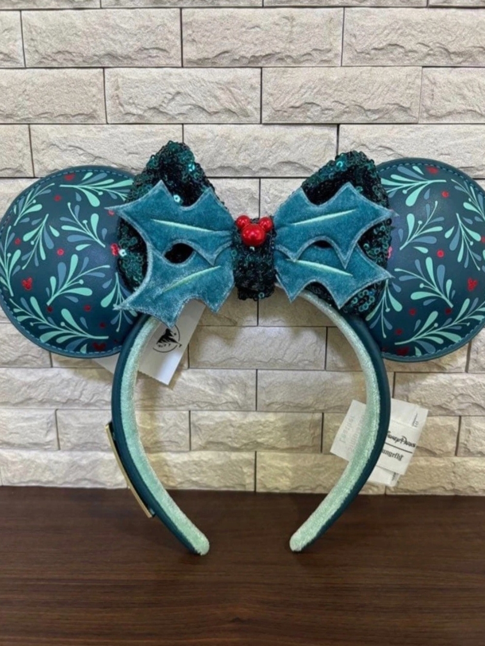 CLUB 33 DISNEY CHRISTMAS EARS